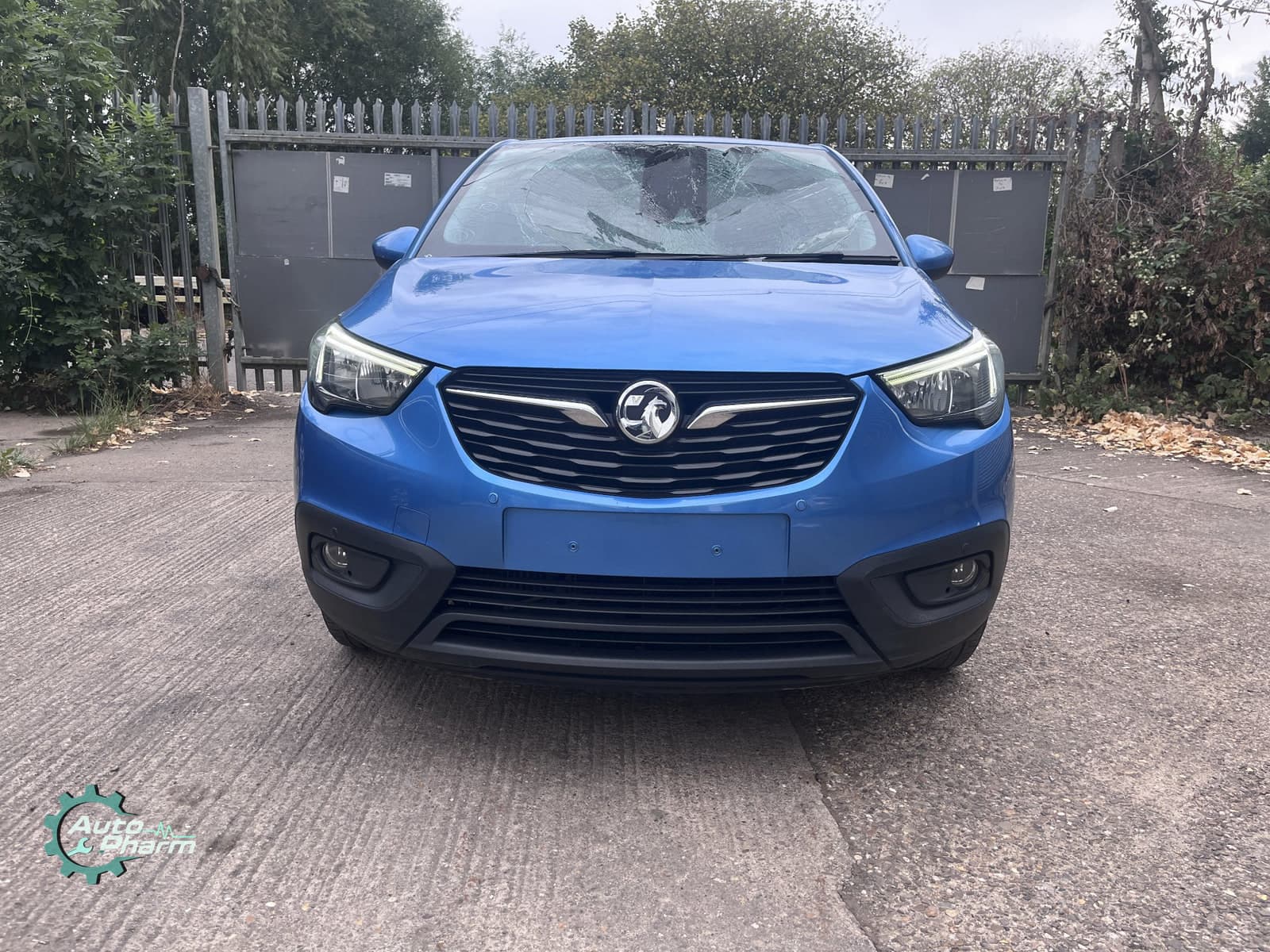 2019 VAUXHALL CROSSLAND X 1.2T BREAKING ECOTEC AUTO FOR PARTS – photo 1 of 5