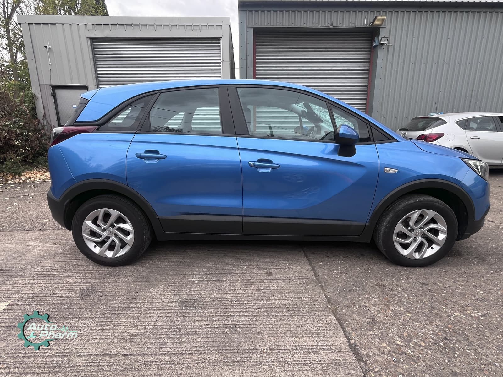 2019 VAUXHALL CROSSLAND X 1.2T BREAKING ECOTEC AUTO FOR PARTS – photo 3 of 5